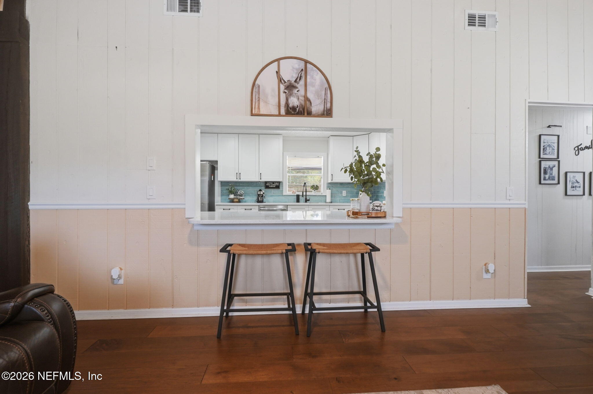 5684 Maverick Road Middleburg, FL 32068 - Photo 10 of 28 familytokitchen2