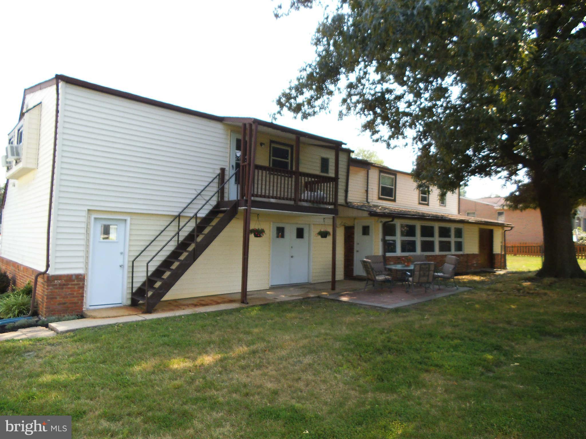8486 Byrd Road Pasadena, MD 21122 - Photo 5 of 25 Exterior (Rear)