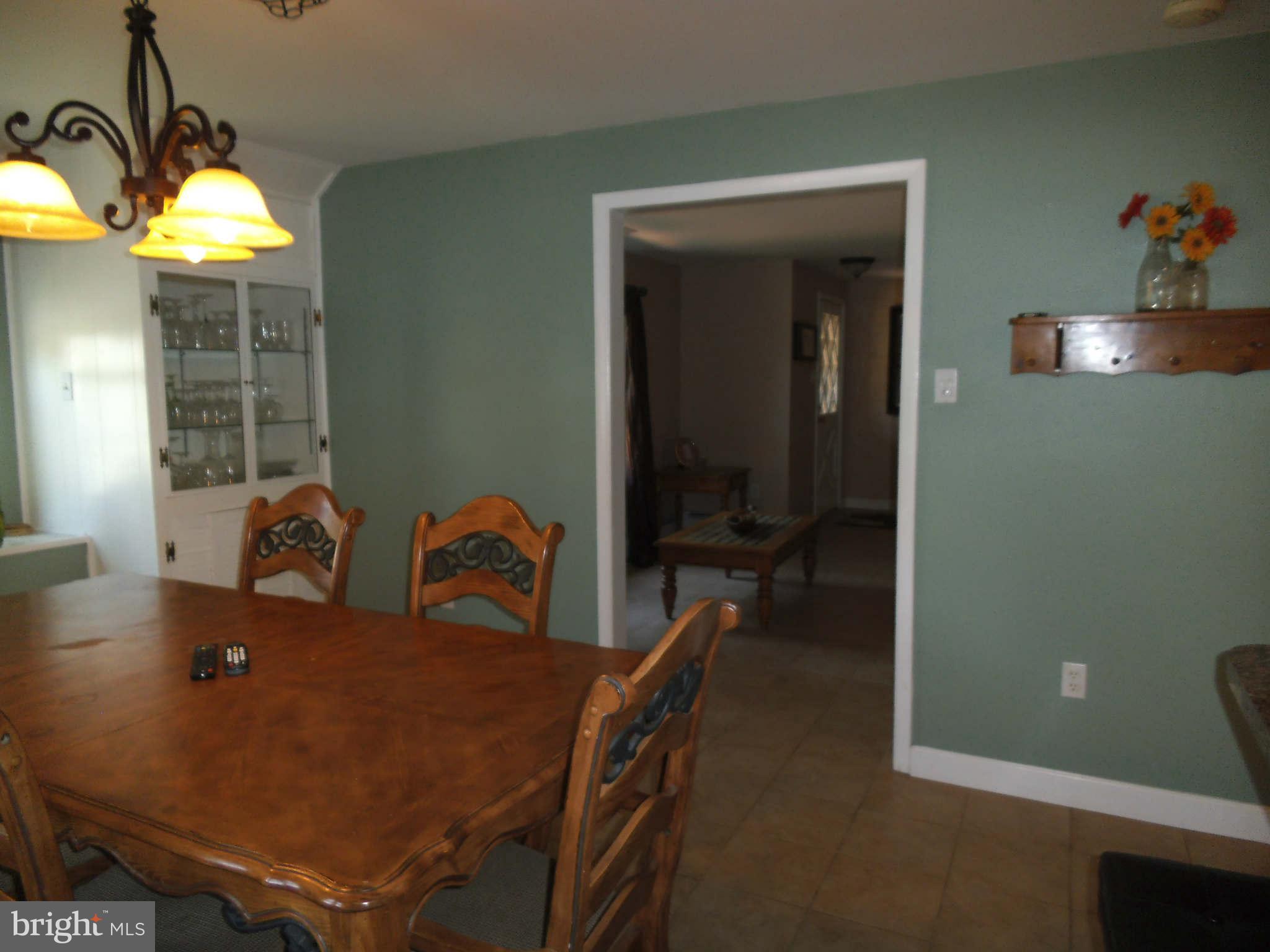 8486 Byrd Road Pasadena, MD 21122 - Photo 7 of 25 Dining Room