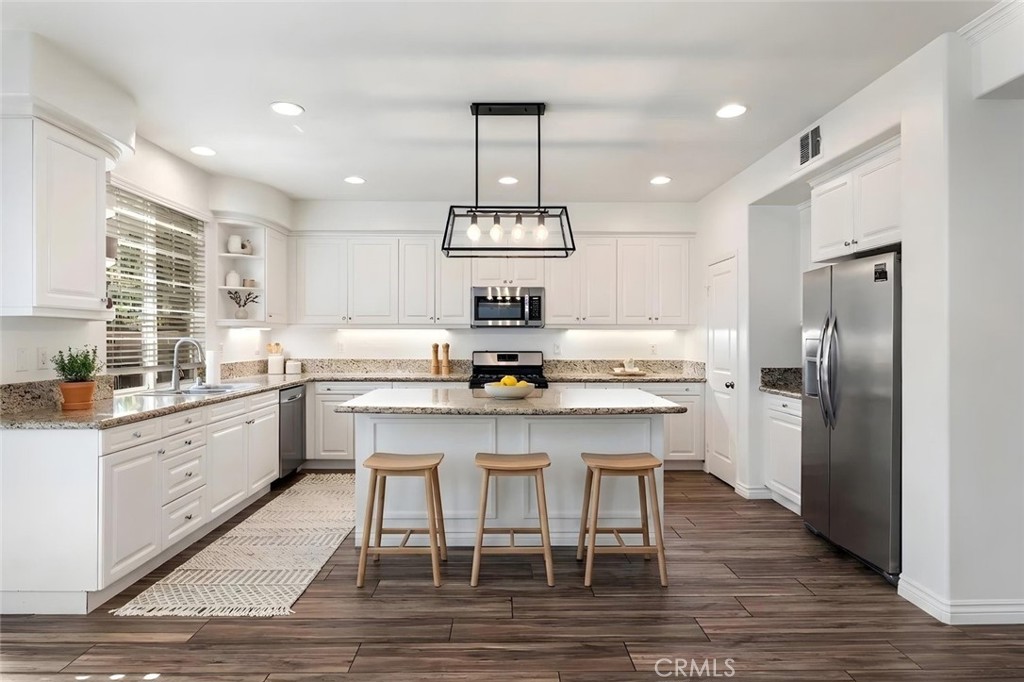 40102 Portsmouth Road Temecula, CA 92591 - Photo 11 of 31