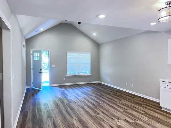 $1,900 | 631 Clary Street, Thomson, GA 30824