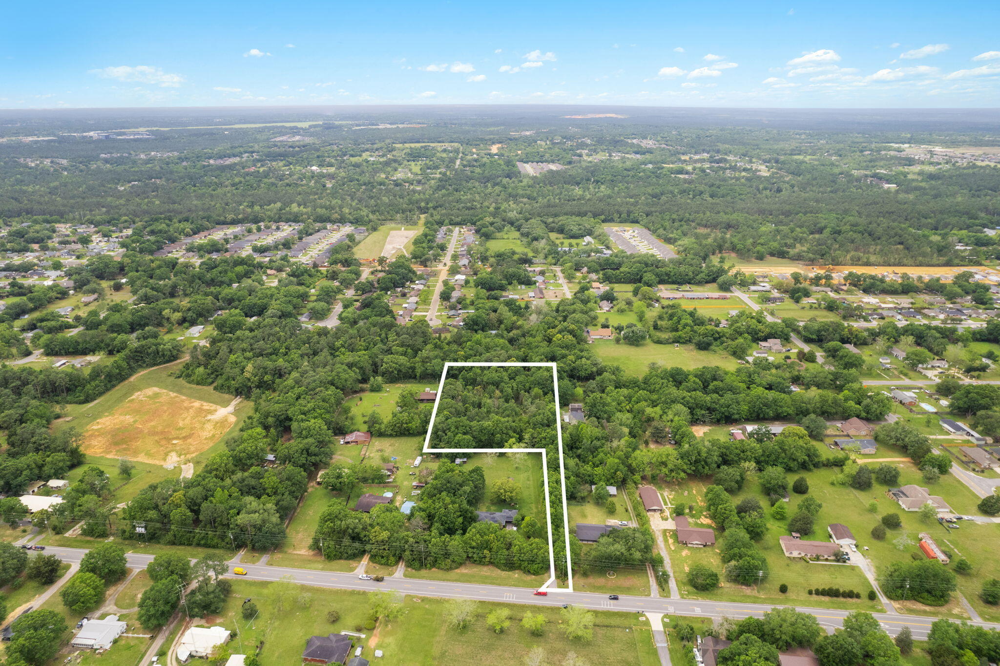 2751 Pine Forest Road Cantonment, FL 32533 - Photo 3 of 13 a view of a city