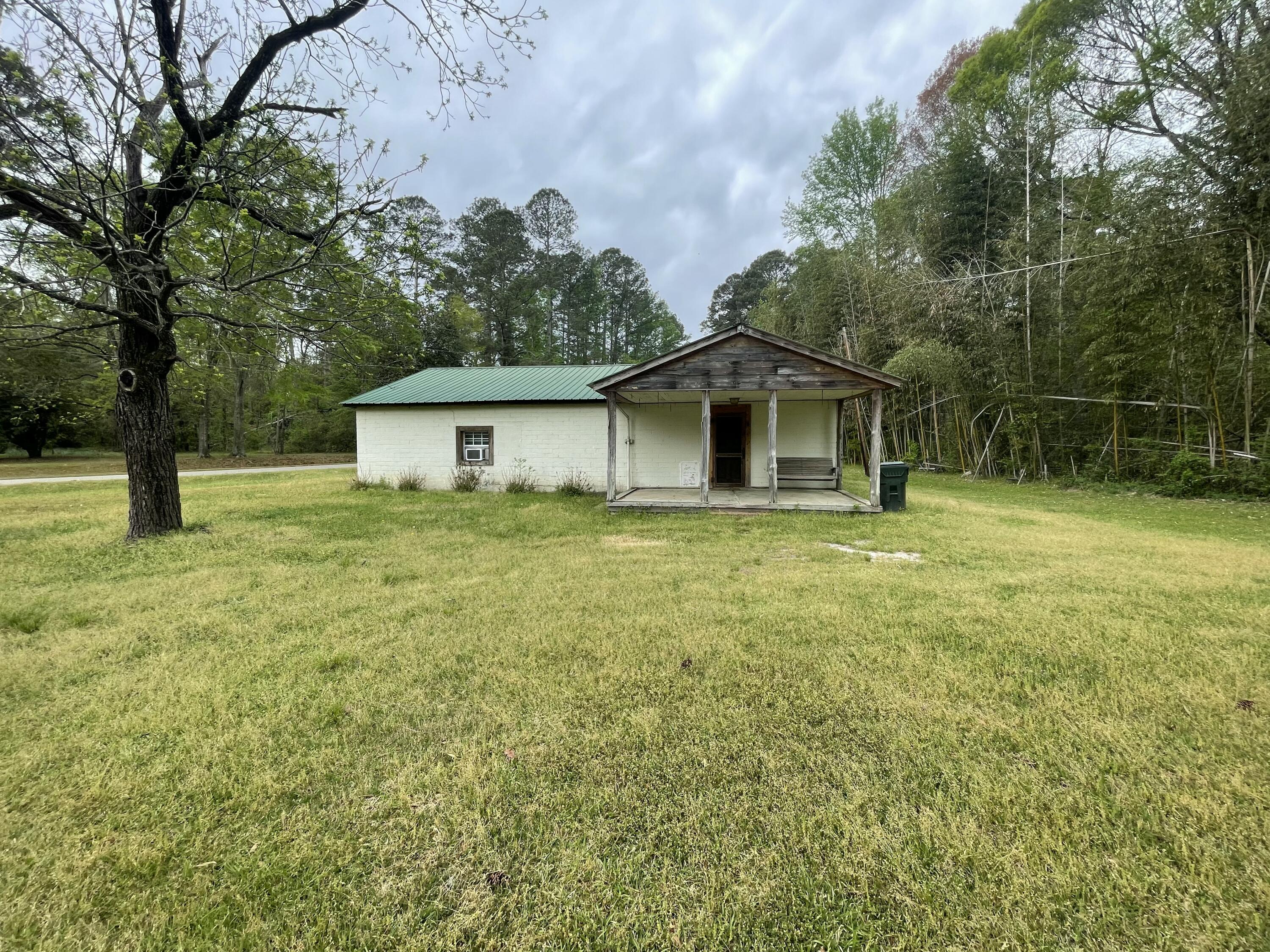 2009 Fort Creek Road Dearing, GA 30808 - Photo 1 of 35 Front of Home (Apr. 5, 2026)