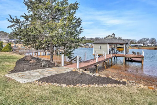$1,599,000 | 80 Pinewood Drive, Penhook, VA 24137