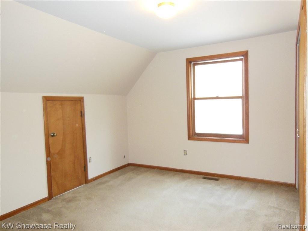 1455 Rowe Road Milford, MI 48380 - Photo 11 of 13 BEDROOM 2