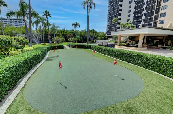 $1,325,000 | 3400 South Ocean Boulevard, Unit 10M, Highland Beach, FL 33487