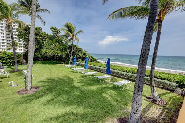 $1,325,000 | 3400 South Ocean Boulevard, Unit 10M, Highland Beach, FL 33487