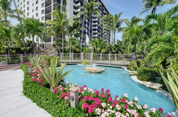 $1,325,000 | 3400 South Ocean Boulevard, Unit 10M, Highland Beach, FL 33487