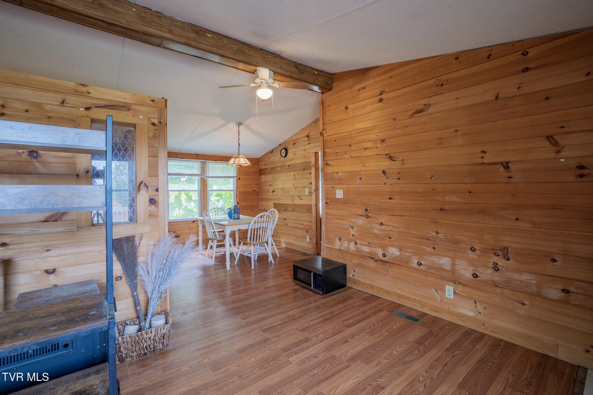 141 Hoyle Fender Road Jonesborough, TN 37659 - Photo 34 of 57 1R9A1372-HDR