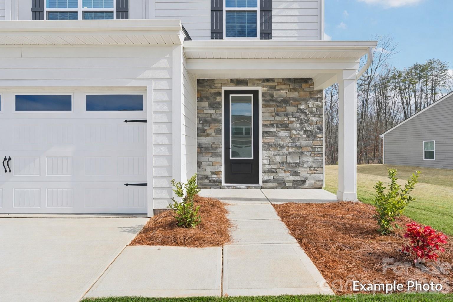 121 Rills Xing Way Troutman, NC 28166 - Photo 3 of 24 Gallery Image 3