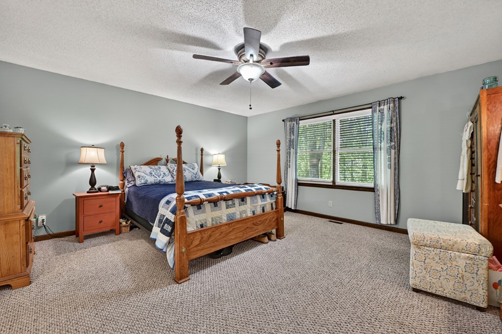 47 Harris Drive Blue Ridge, GA 30513 - Photo 6 of 56 Main Bedroom