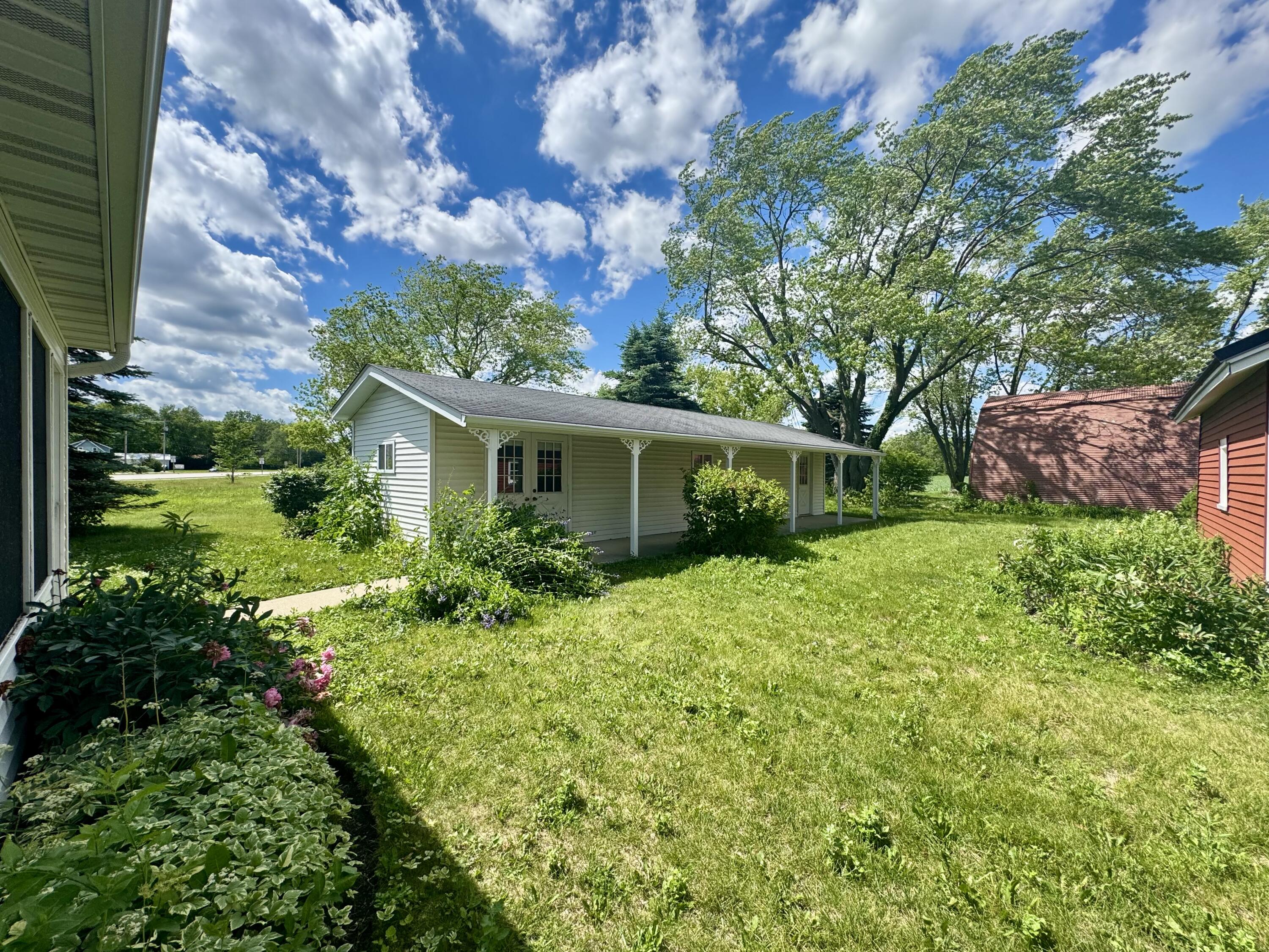 9730 37th Street Somers, WI 53144 - Photo 7 of 46 Back