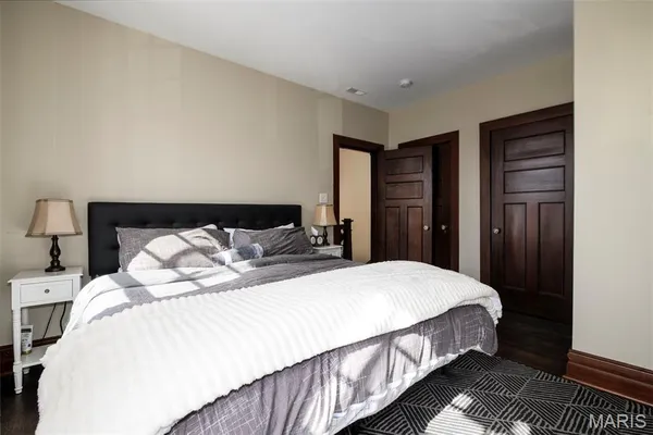 $465,000 | 4567 Arco Avenue, St. Louis, MO 63110