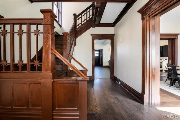 $465,000 | 4567 Arco Avenue, St. Louis, MO 63110