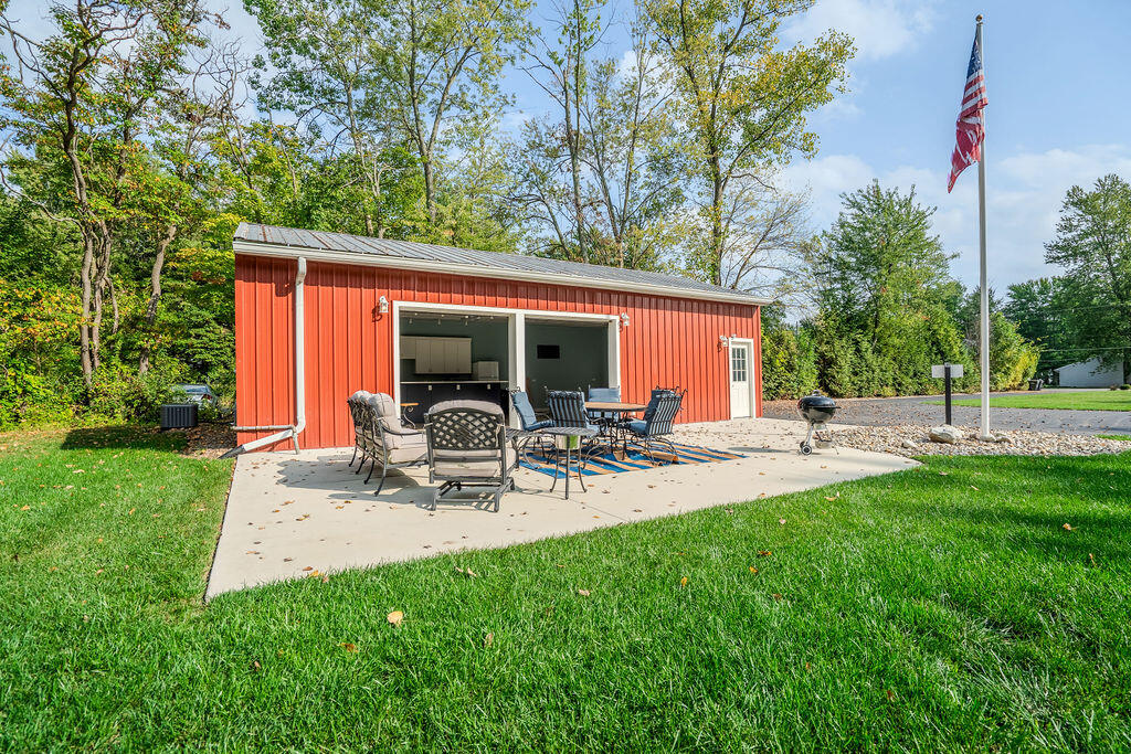 5568 Paw Paw Lake Road Coloma, MI 49038 - Photo 38 of 49