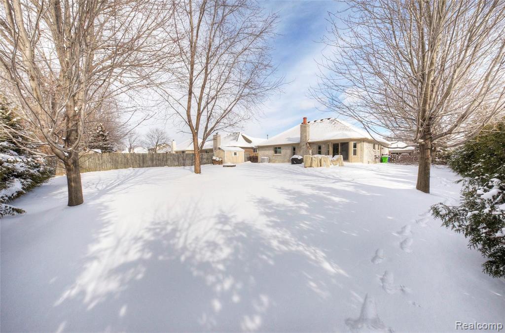 33015 Mazara Drive Fraser, MI 48026 - Photo 5 of 41
