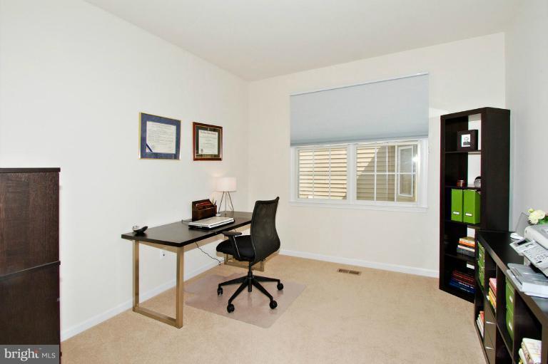 4029 Bridle Ridge Road Upper Marlboro, MD 20772 - Photo 18 of 30 First Floor Study