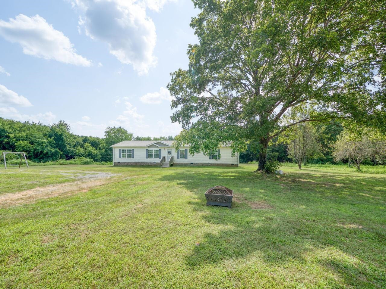 545 Iron Gate Road Clarksville, VA 23927 - Photo 27 of 32 Photo 28