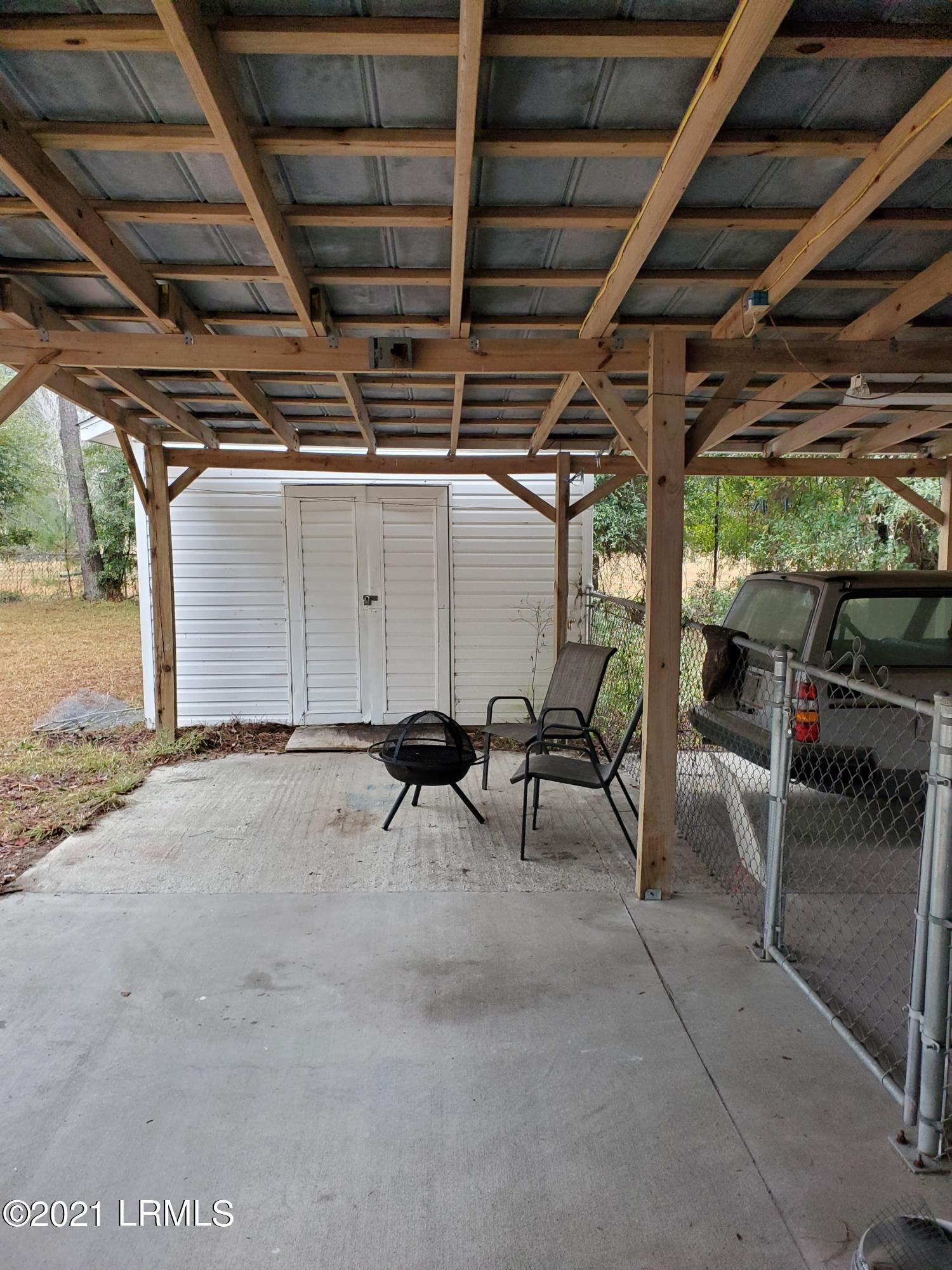 312 Tom Fripp Road St. Helena Island, SC 29920 - Photo 17 of 19 TOM 16
