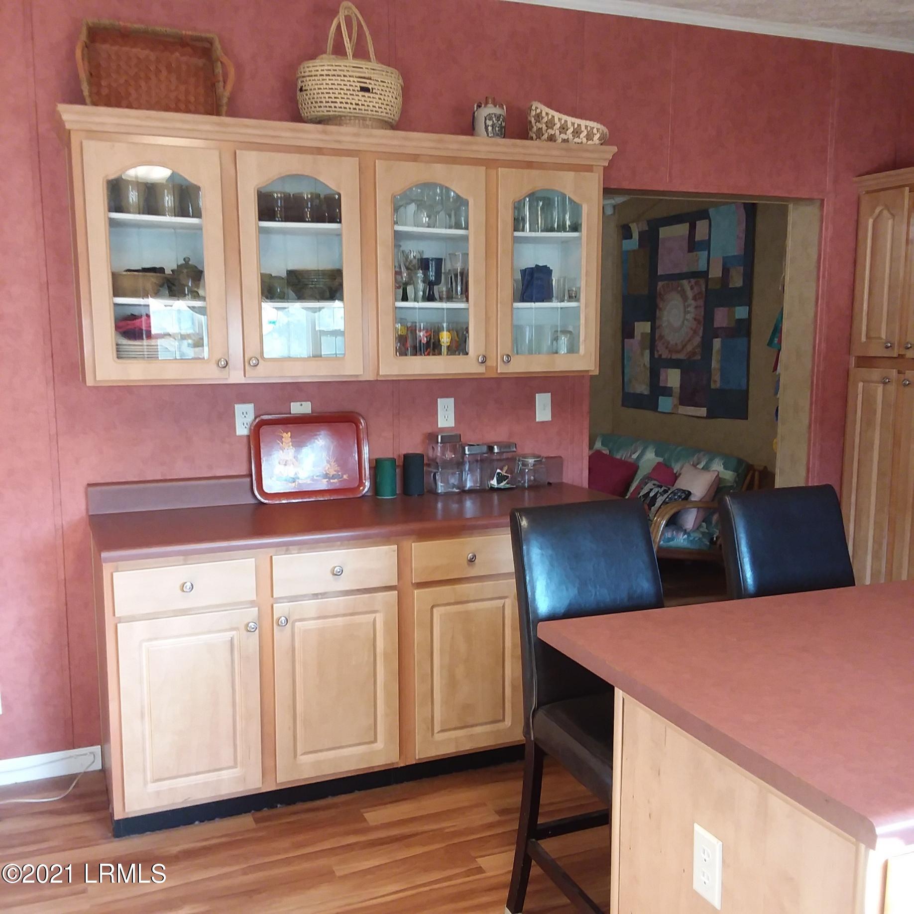 312 Tom Fripp Road St. Helena Island, SC 29920 - Photo 3 of 19 Tom 5