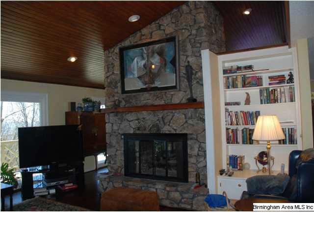 627 Hillyer High Road Anniston, AL 36207 - Photo 13 of 30