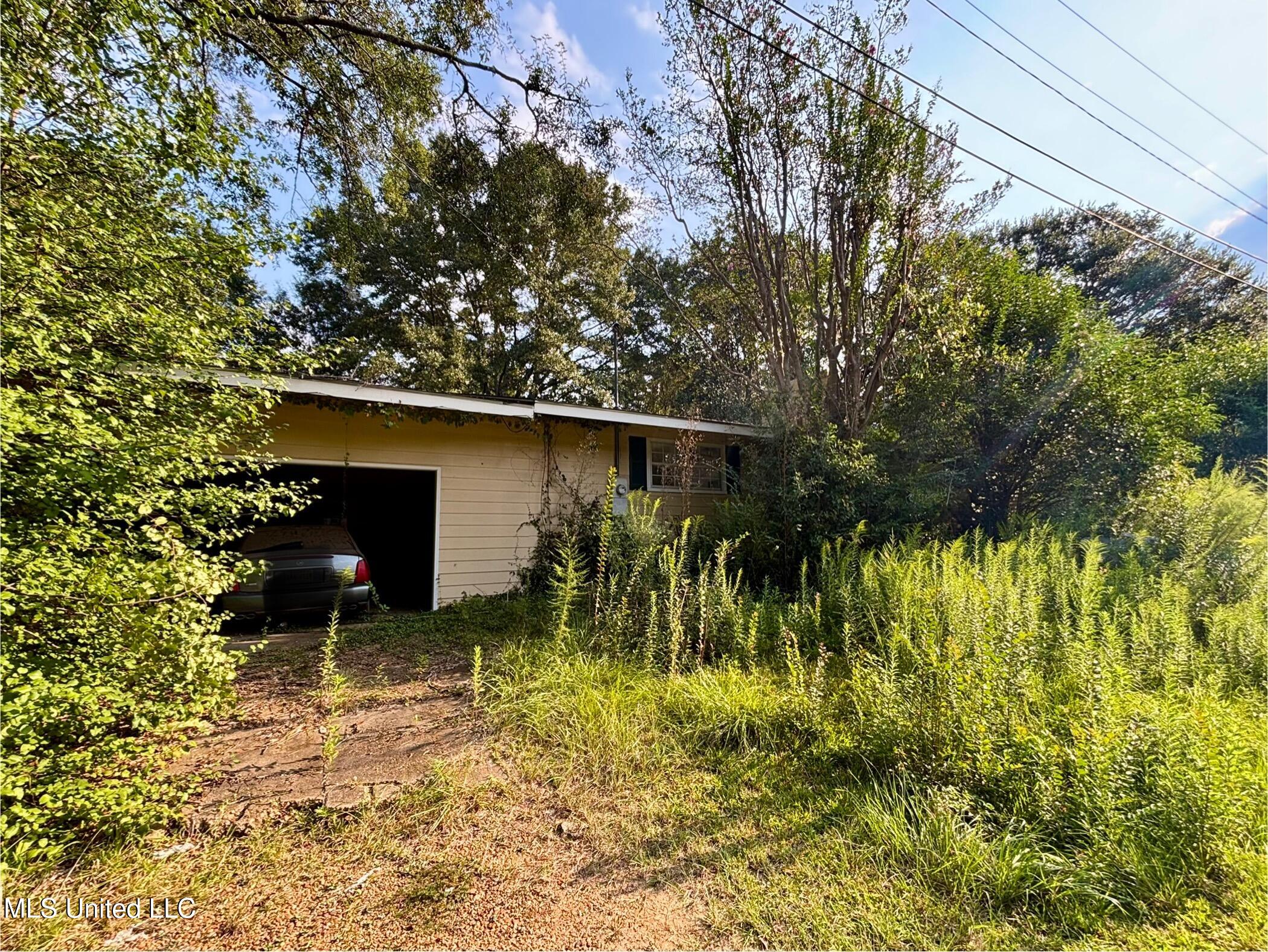 812 Union Street Gloster, MS 39638 - Photo 15 of 16 IMG_8652