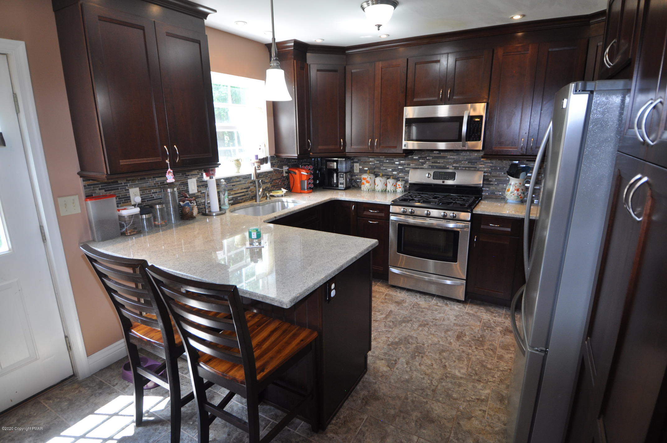 88 Spokane Road Albrightsville, PA 18210 - Photo 2 of 56 DSC_1018