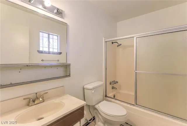 $1,300 | 5404 South Swenson Street, Unit 34, Las Vegas, NV 89119