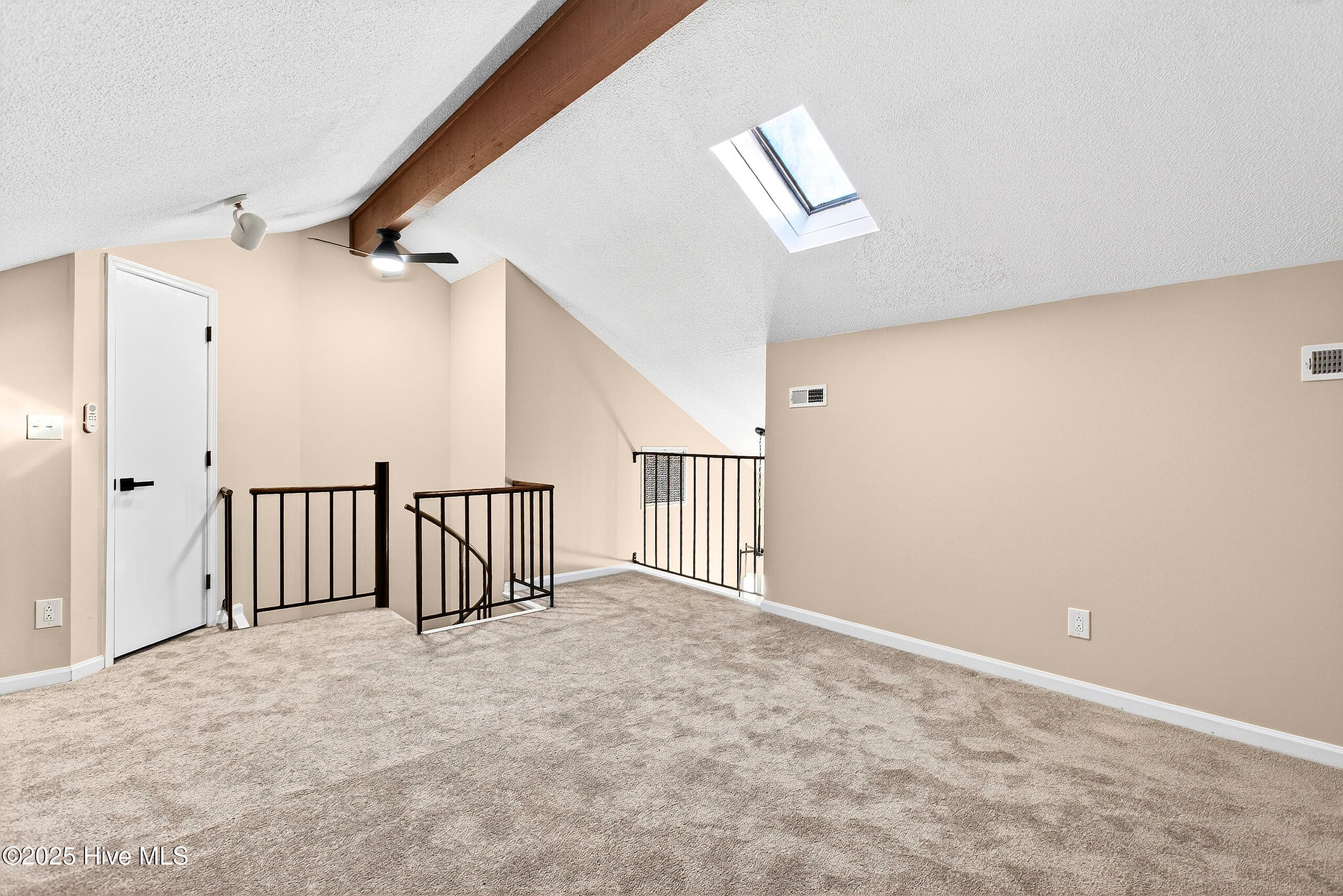 105 Riverbend Road Jacksonville, NC 28540 - Photo 18 of 37 Loft Bonus Room