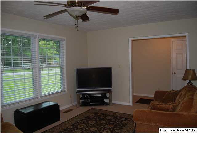 900 Hilton Road Anniston, AL 36207 - Photo 3 of 19