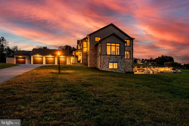 $2,999,000 | 45 Wyndemere Lake Drive, Chester Springs, PA 19425