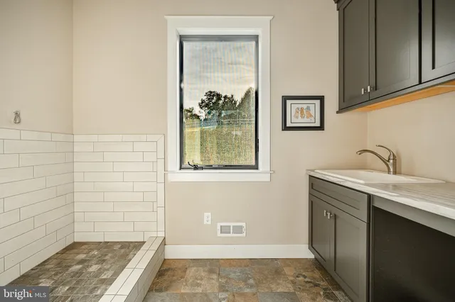 $2,999,000 | 45 Wyndemere Lake Drive, Chester Springs, PA 19425