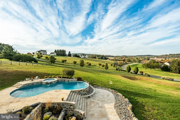 $2,750,000 | 45 Wyndemere Lake Drive, Chester Springs, PA 19425