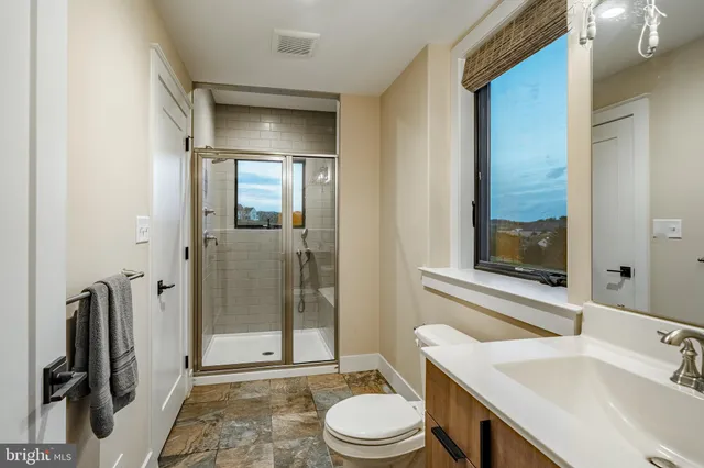 $2,999,000 | 45 Wyndemere Lake Drive, Chester Springs, PA 19425