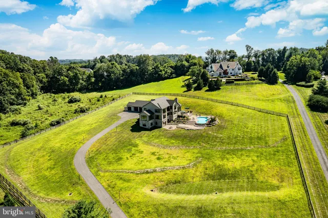 $2,999,000 | 45 Wyndemere Lake Drive, Chester Springs, PA 19425