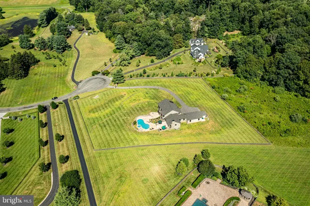 $2,999,000 | 45 Wyndemere Lake Drive, Chester Springs, PA 19425