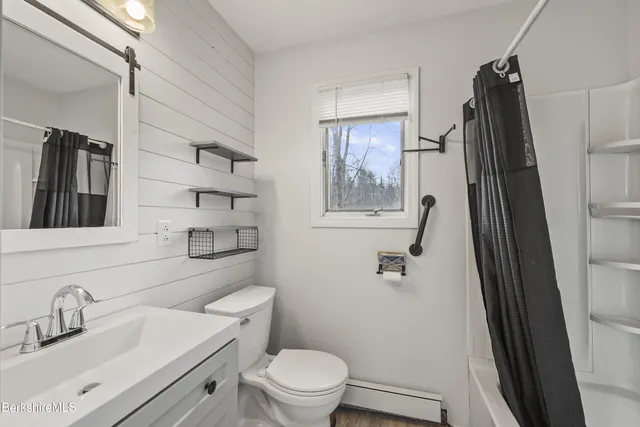 $359,900 | 211 Hancock Road, Pittsfield, MA 01201