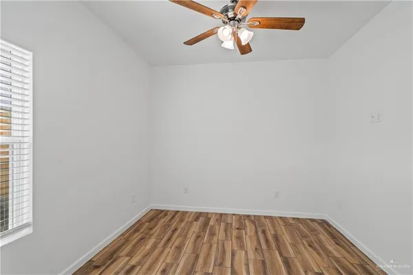 $1,250 | 2108 East San Andrea Street, Unit 34, Edinburg, TX 78542