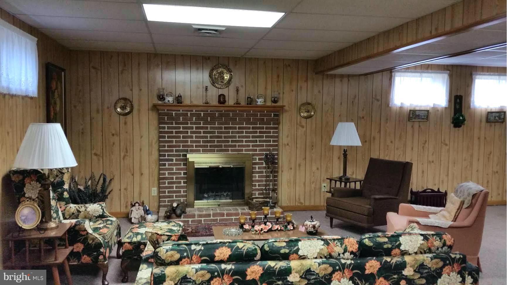 25791 Colton Point Road Mechanicsville, MD 20659 - Photo 22 of 30 Family Room