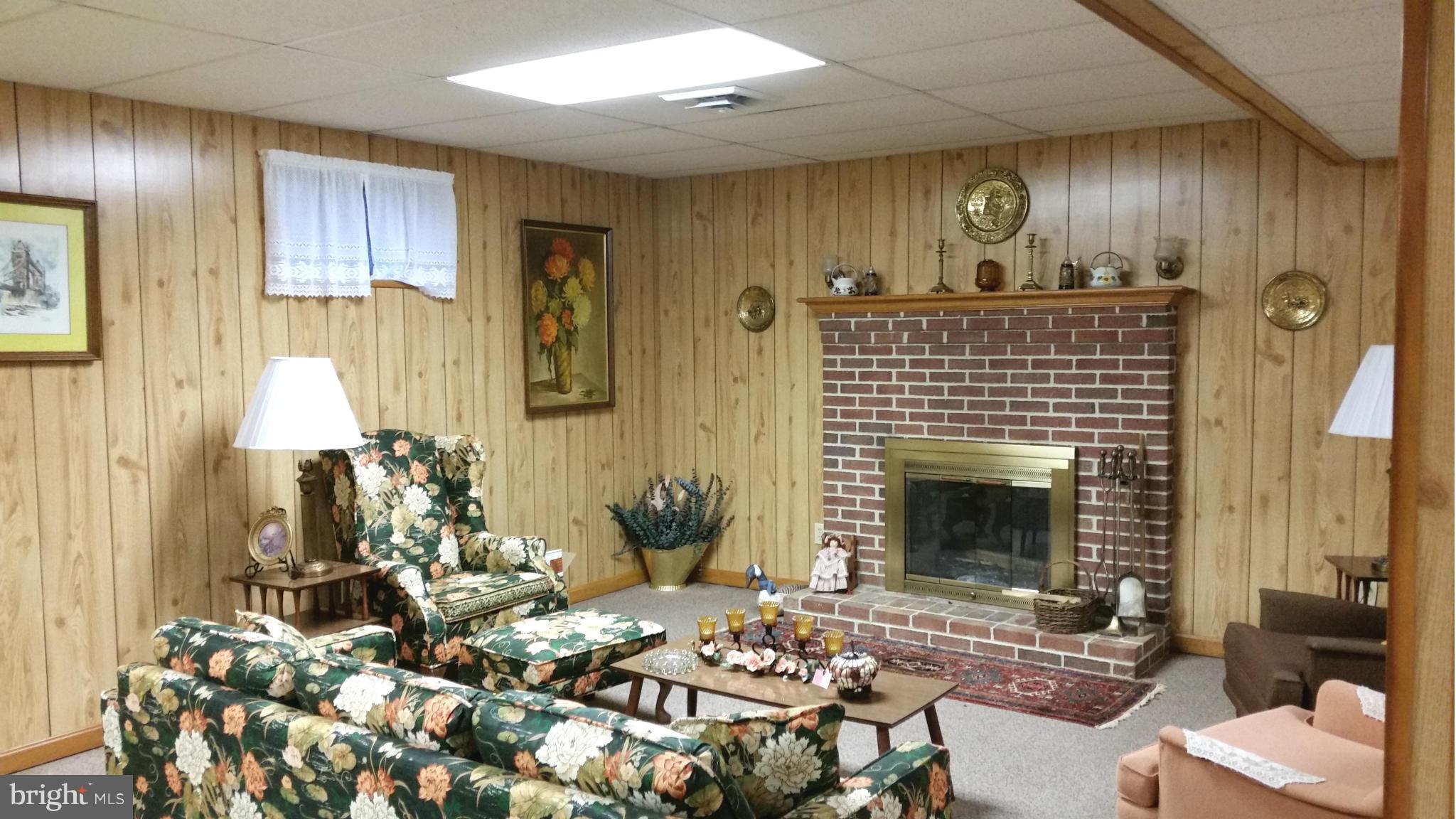 25791 Colton Point Road Mechanicsville, MD 20659 - Photo 25 of 30 Family Room