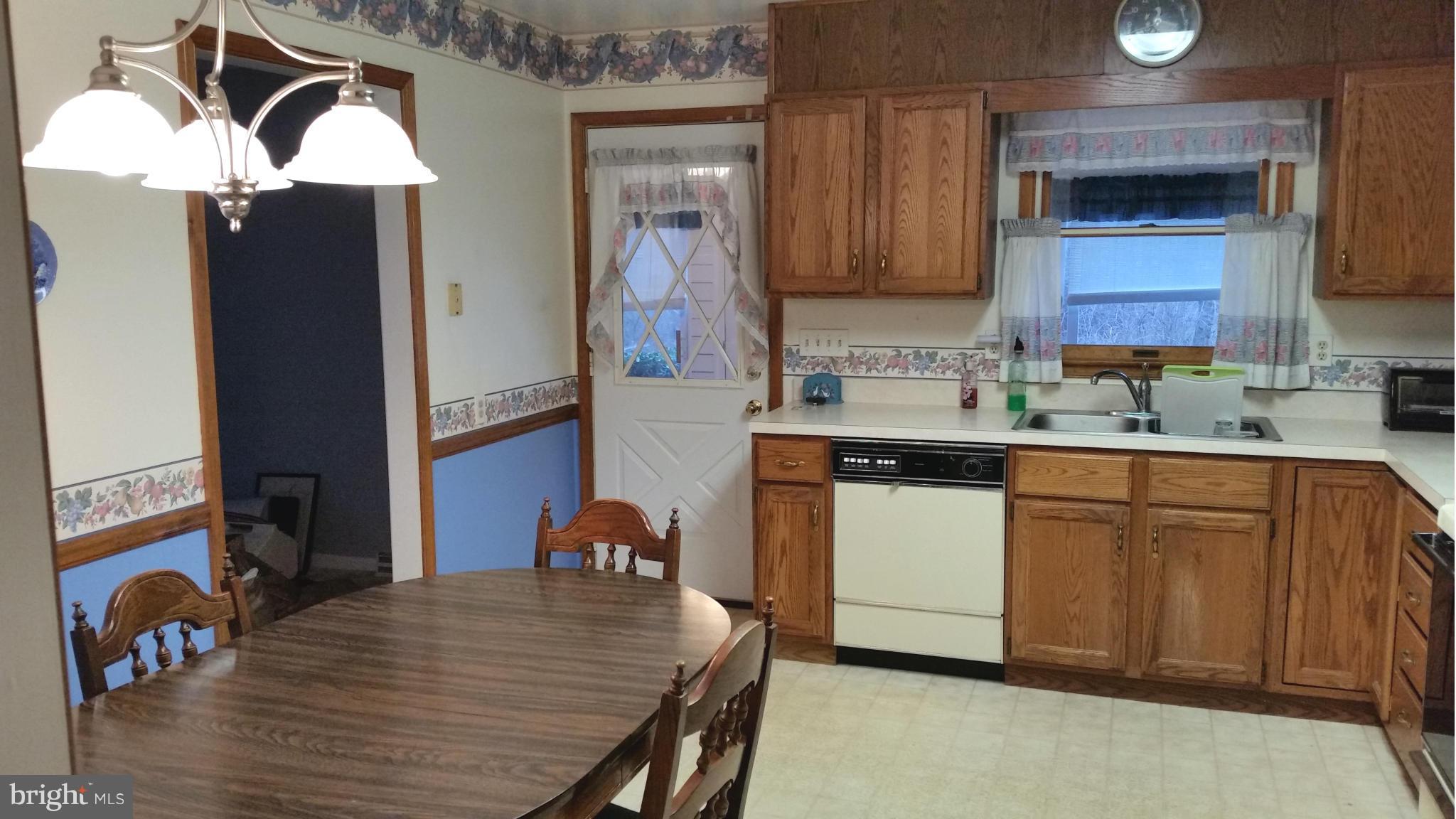 25791 Colton Point Road Mechanicsville, MD 20659 - Photo 6 of 30 Kitchen