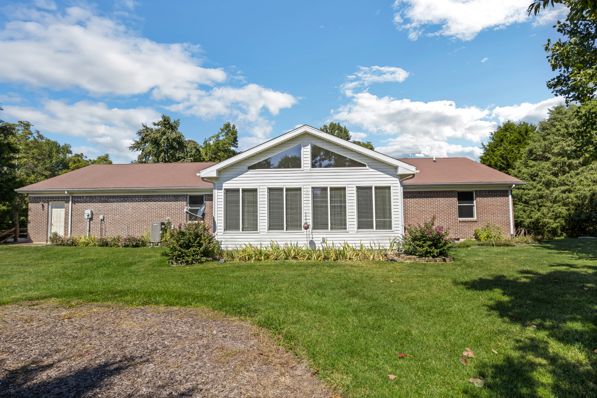 8916 West Thacker Road Bloomington, IN 47403 - Photo 45 of 65