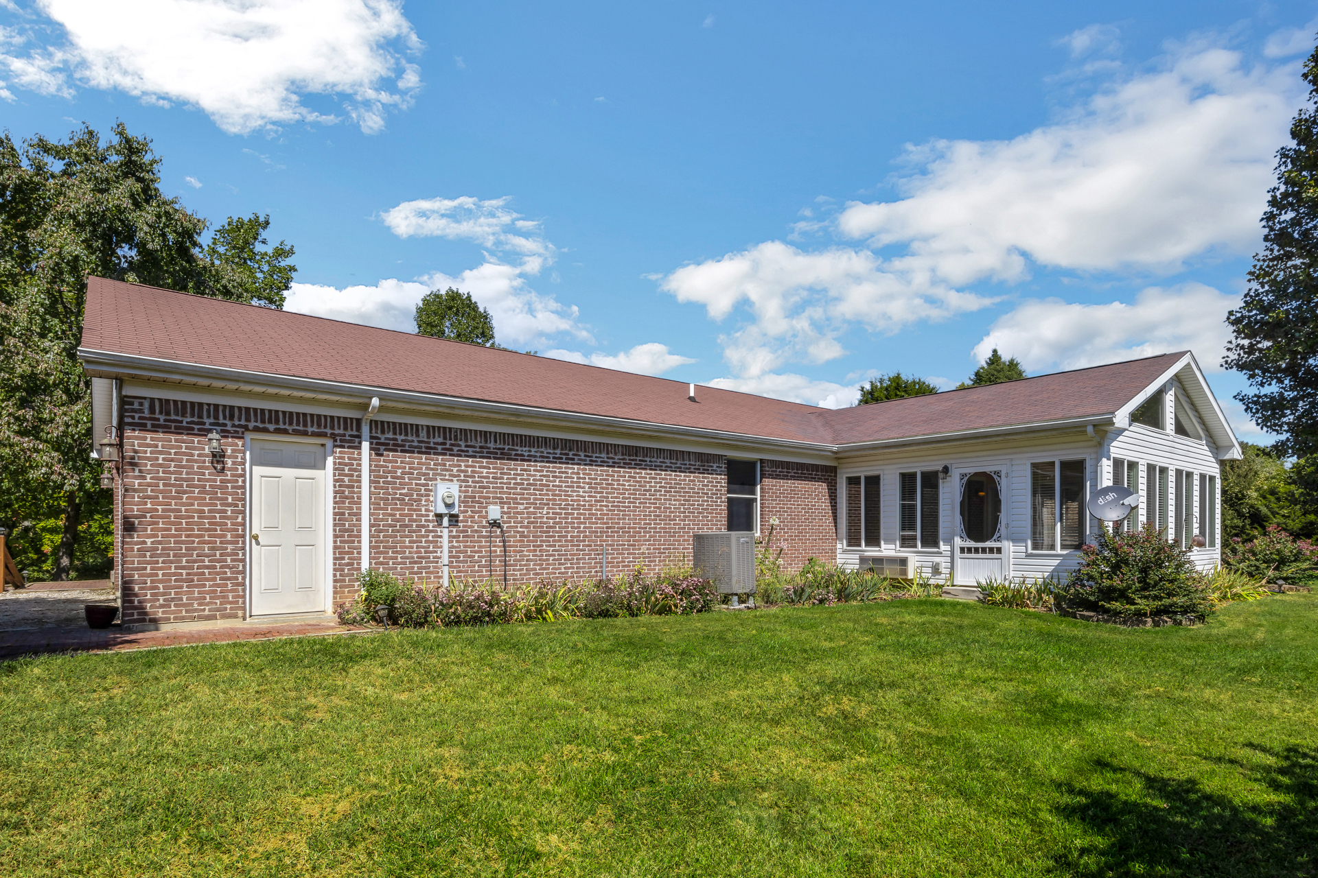 8916 West Thacker Road Bloomington, IN 47403 - Photo 46 of 65