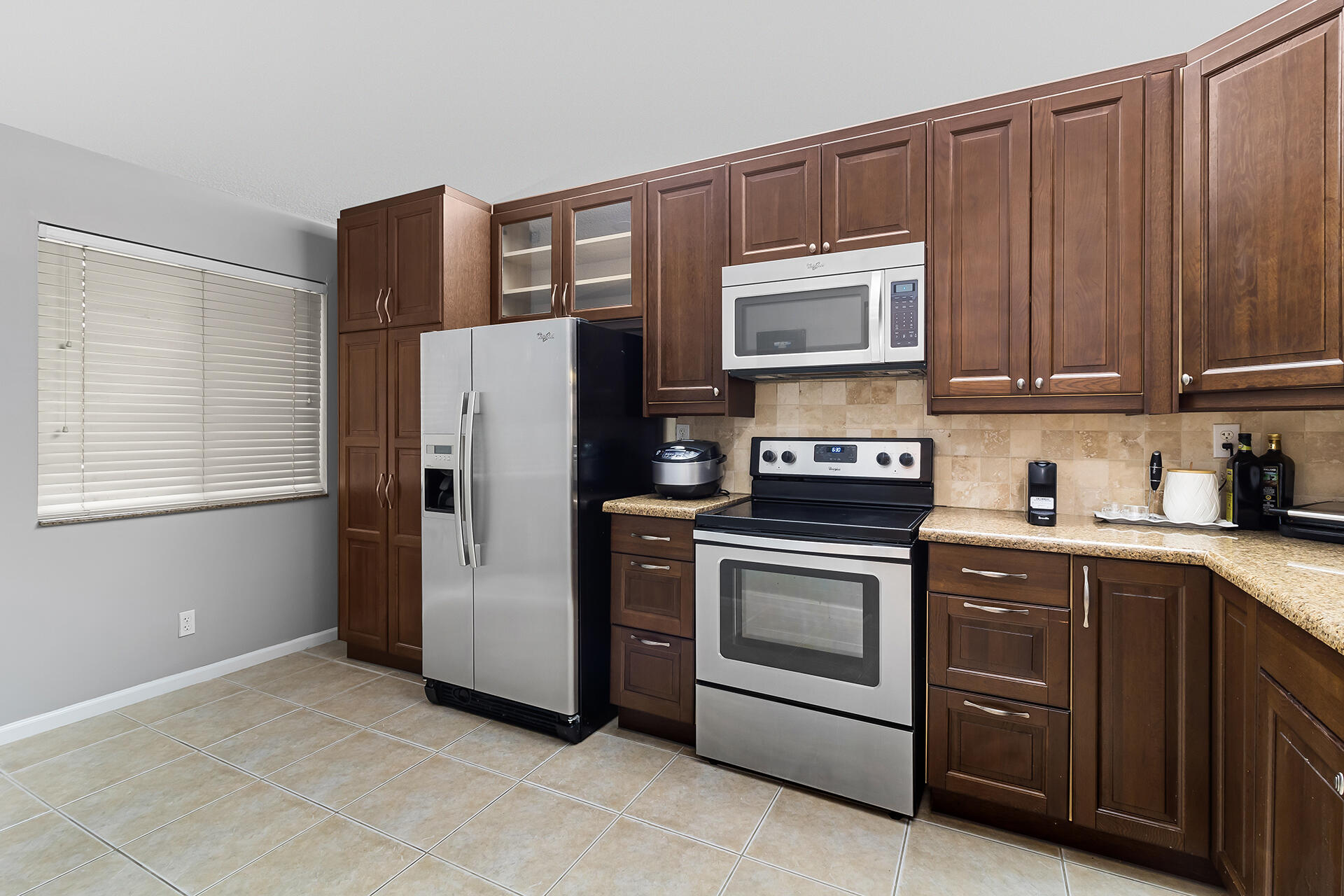 380 Northwest 67th Street, Unit J202 Boca Raton, FL 33487 - Photo 10 of 18 IMG_6198