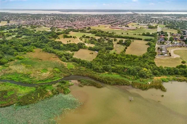 $995,000 | 6819 Chiesa Road, Rowlett, TX 75089