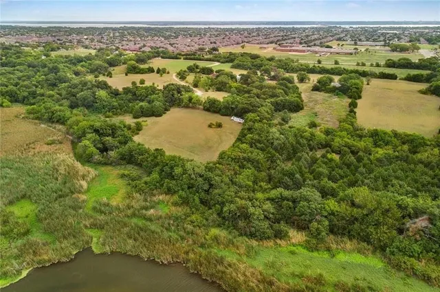 $995,000 | 6819 Chiesa Road, Rowlett, TX 75089