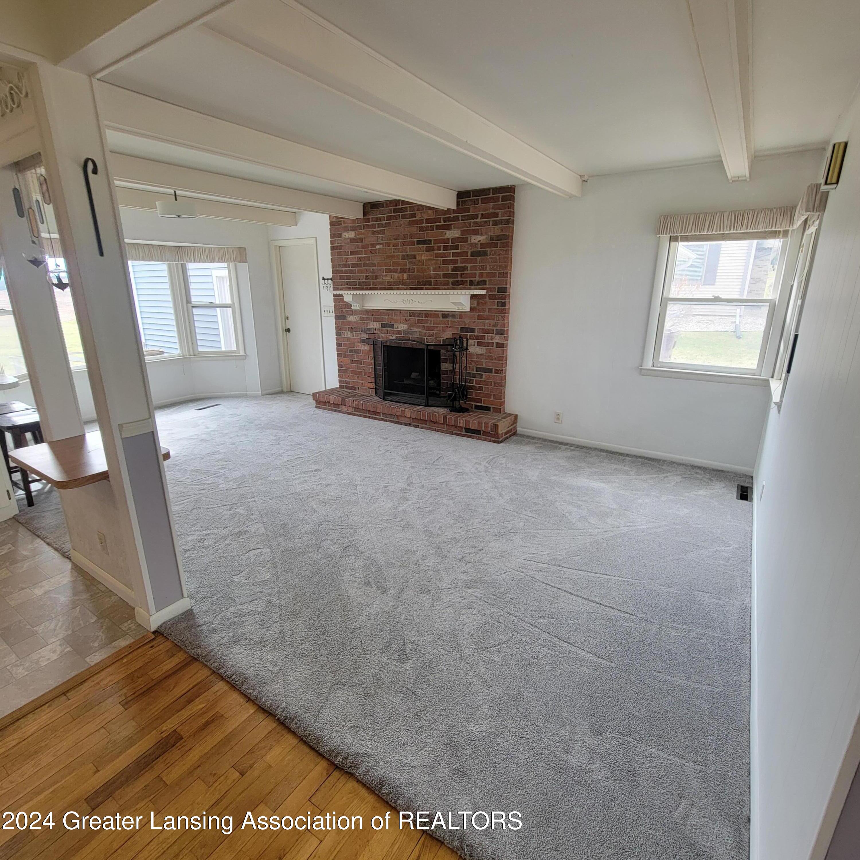 1335 West Kalamo Highway, Unit R2 Charlotte, MI 48813 - Photo 3 of 13 20240307_142309