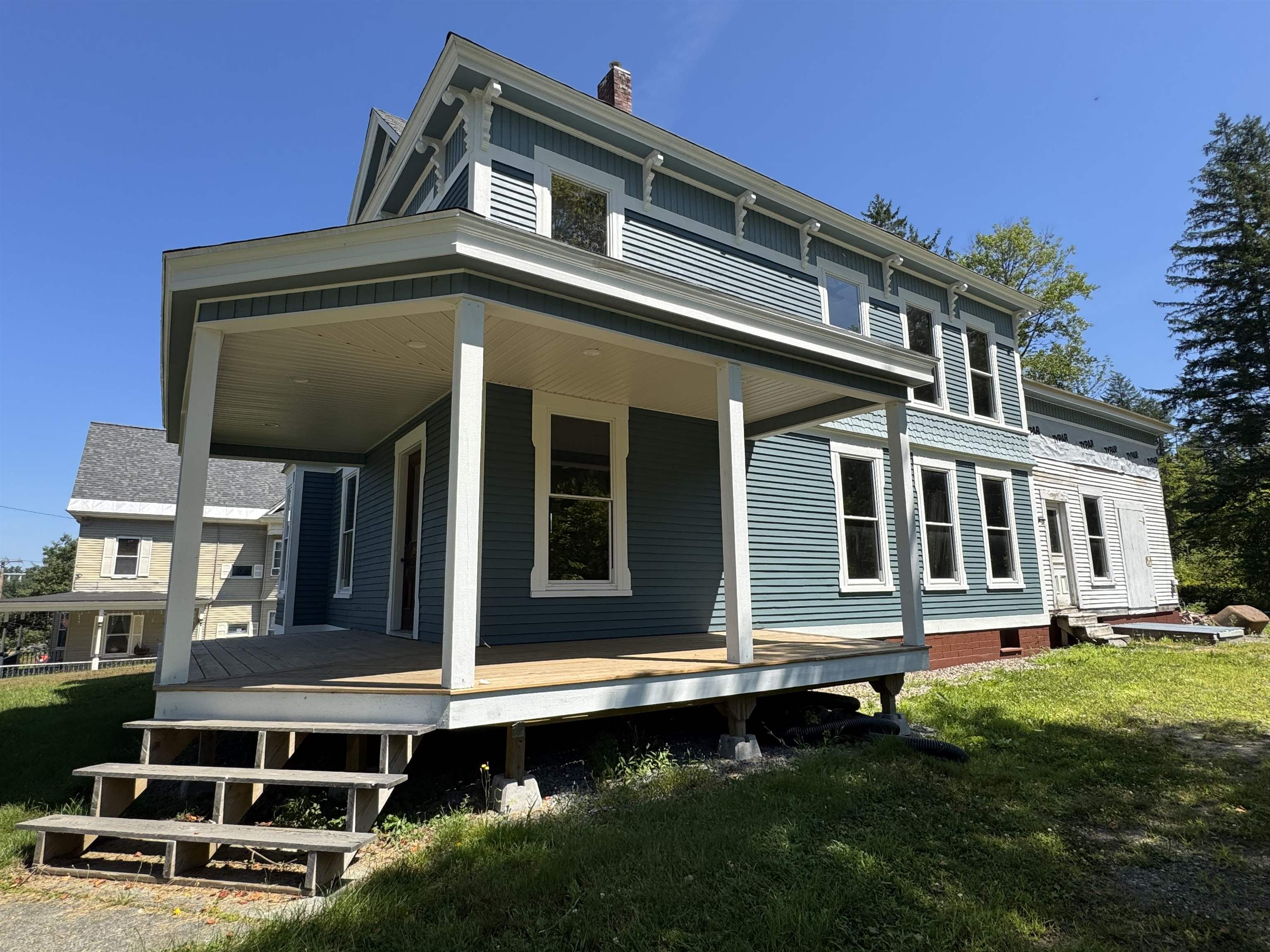 44 Prospect Street Lancaster, NH 03584 - Photo 3 of 60