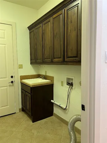 an empty room with closet