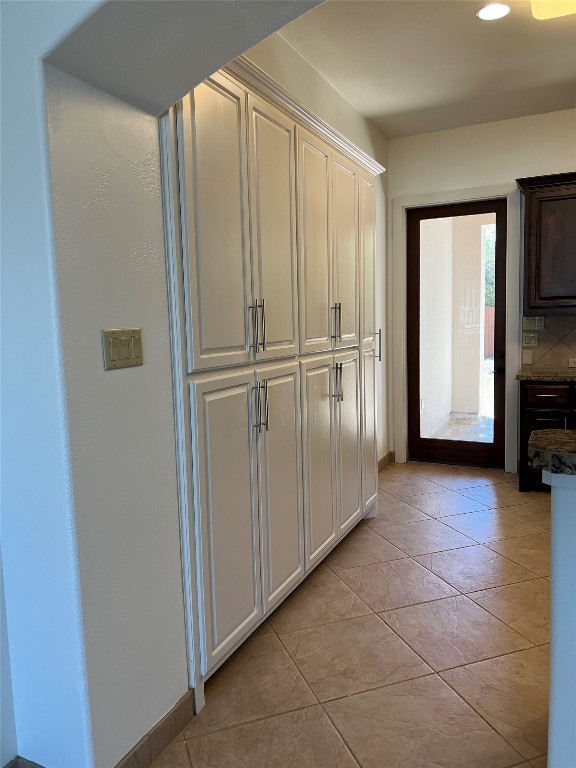 Undisclosed Address Austin, TX 78734 - Photo 5 of 21 a view of a livingroom with a kitchen